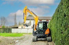 CASE Construction Equipment Introduces Evolution E-Series Midi Excavator Range, From 8-10 Tonnes, With A Model For Every Application