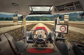 Case IH Vestrum 130 CVXDrive in the cabin
