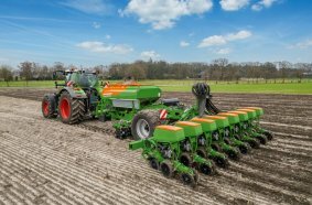 Precea 6000-TCC with seed hoppers mounted on the seeding units.