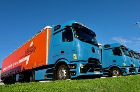 Transports Vallée in France is investing in the future: First Mercedes-Benz eActros 600 and 62 Actros L with ProCabin