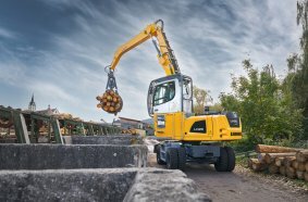 Liebherr will unveil the new LH 26 M Timber Litronic material handler at LIGNA in Hanover.