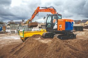 Hitachi ZX85-6EB