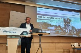Kleemann expert Ewald Schemitsch from Wirtgen Austria at the award ceremony in Innsbruck.
