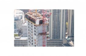 Internal climbing setup enables Potain cranes to fast-track Boston tower