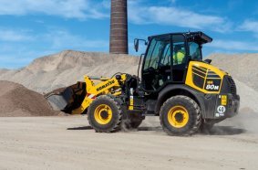 Komatsu WA80M-8