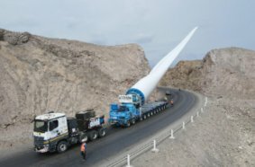 AACOINSA transported 93 wind blades, each 77 meters long