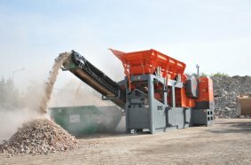 BMD Recycler relies on mobile crushing and screening plants for every construction site