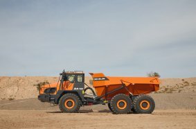 The new DEVELON DA45-7 articulated dump truck.