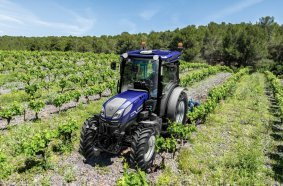The New Holland T4.120F Auto Command