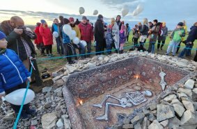 Bobcat E27 and the Bronze Age in the Czech Republic