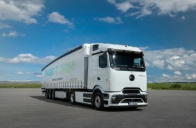 eActros 600 Sattelzugmaschine - zero-emission; CO2-neutral; electric; battery; e-mobility; e-truck; Weltpremiere; Mercedes-Benz