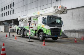 World premiere at Bauma 2025: Bronto Skylift and Designwerk present the first fully electric truck mounted aerial platform with a working height of 56 metres