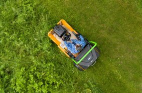 The innovation from AS-Motor: Electric high grass ride-on mower with rechargeable battery system