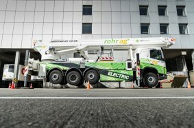 World premiere at Bauma 2025: Bronto Skylift and Designwerk present the first fully electric truck mounted aerial platform with a working height of 56 metres