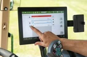The quick-change system of the Fendt Rotana Combi balers is controlled right from the tractor cabin
