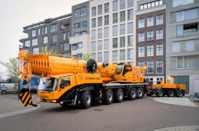 The GMK5250XL-1 was equipped with 80 t counterweight and handled loads up to a 60 m radius.