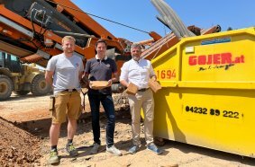 From left to right, Markus Silly (Machine Operator), Oskar Preinig (CEO) and Wolfgang Tischler (Customer Relations) in front of their new R1000S impact crusher