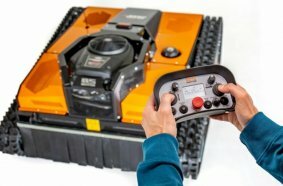 Mow steep slopes faster - without turning
