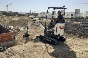 Bobcat E17z excavator