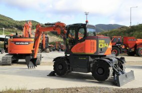 Intermat Stand Shows Innovation is the Heartbeat of DEVELON