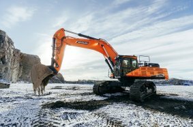 DEVELON Presents Wide Range of New Products at Intermat