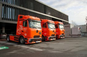 Electrically into the Future: Gebrüder Weiss Sets New Benchmarks in Heavy-Duty Transport with 14 eActros 600 Trucks