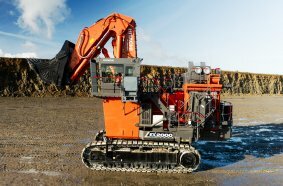 Hitachi EX2000-7