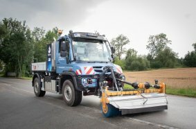 The Unimog and crawler are
