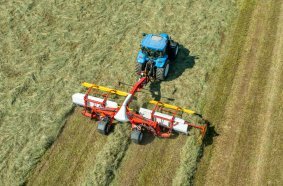The new MERGENTO VT 9220 belt rake is the specialist for all types of forage