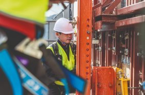 The lightweight system components required far less space at the construction site on account of their compact dimensions.