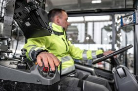 Comfortable driver's workplace with an intuitive control layout.