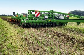 The Ceus-TX in use with SoilDetect for data recording during the pass