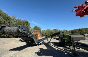 A powerful duo for construction waste recycling: the MESDA S8H and the HAKO WS 1400 work hand in hand to meet the quality requirements of the German Substitute Building Materials Ordinance (EBV).