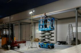 POWERCASE M: SONLUX expands its successful range of portable large-area luminaires