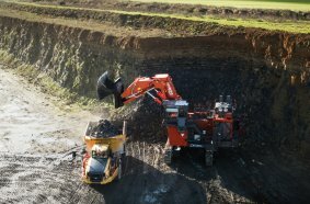 Hitachi EX2000-7