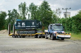 After two years of development, both vehicles have already been tested in driving, working and refuelling operations.