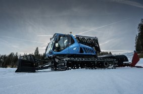 FPT Industrial’s new XC13 Hydrogen combustion engine makes its field debut at Flachau Ski World Cup together with Prinoth