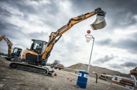  The popular CASE European Roadshow returns in 2023, providing customers with hands-on experience and demonstrating the company`s innovative technologies and digital solutions