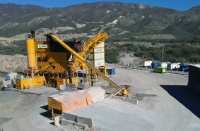 In the Dominican Republic, a Lintec CSD1500 Asphalt Mixing Plant produced asphalt for the dam’s innovative core design to form a robust, waterproof barrier