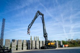 Hyundai partners with STC for demolition solution