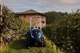 New Holland TK Methane Power crawler vineyard tractor prototype
