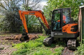 DEVELON DX62R