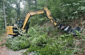With the RotoX and the CutWheel, maintenance work is carried out quickly without having to reposition the excavator frequently.