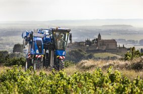 New Holland Braud compact grape harvesters
