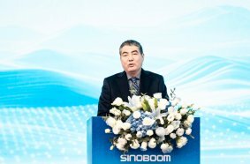 Steven Liu gives his speech
