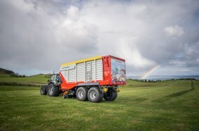 The latest member of the loader wagon family: the compact and powerful JUMBO 5000