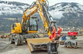 The Lehnhoff SQ 60V quick coupler provides more versatility in use. For the Reindl company from Austria, he turns their excavators into real tool carriers.