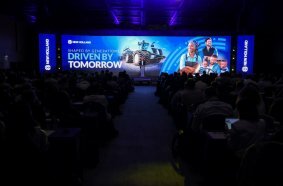 Ozkan Eren speaks at the New Holland Convention