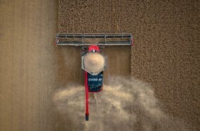 European debut for next-generation Case IH combines at EIMA: AF series takes Axial-Flow principle into new capacity class