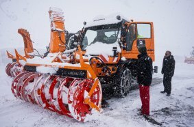 Mercedes-Benz Special Trucks developers help clear the Grossglockner High Alpine Road